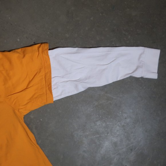 University of Tennessee. Men's Large. Long Sleeve Shirt. Orange w/ White. - Picture 3 of 5